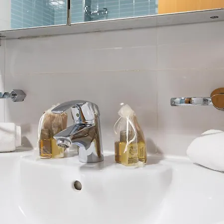 Apartment Spacious 2bed Family In Puerto Marina Benalmadena