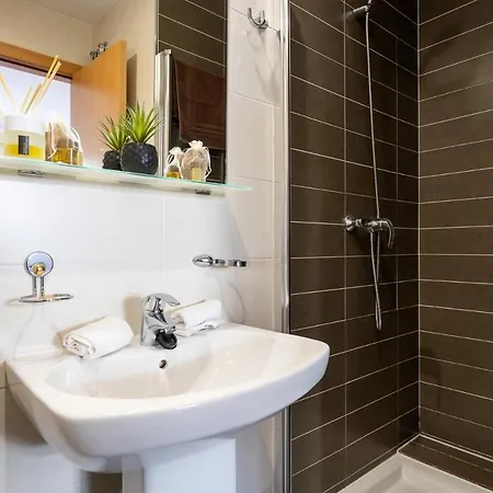 아파트 Spacious 2bed Family In Puerto Marina