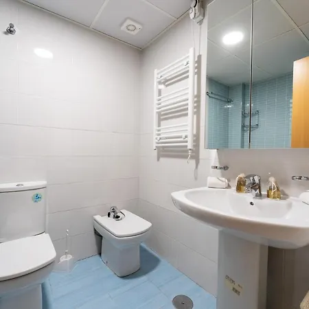 Spacious 2bed Family In Puerto Marina *