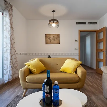 Διαμέρισμα Spacious 2bed Family In Puerto Marina *